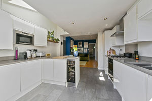 Kitchen- click for photo gallery